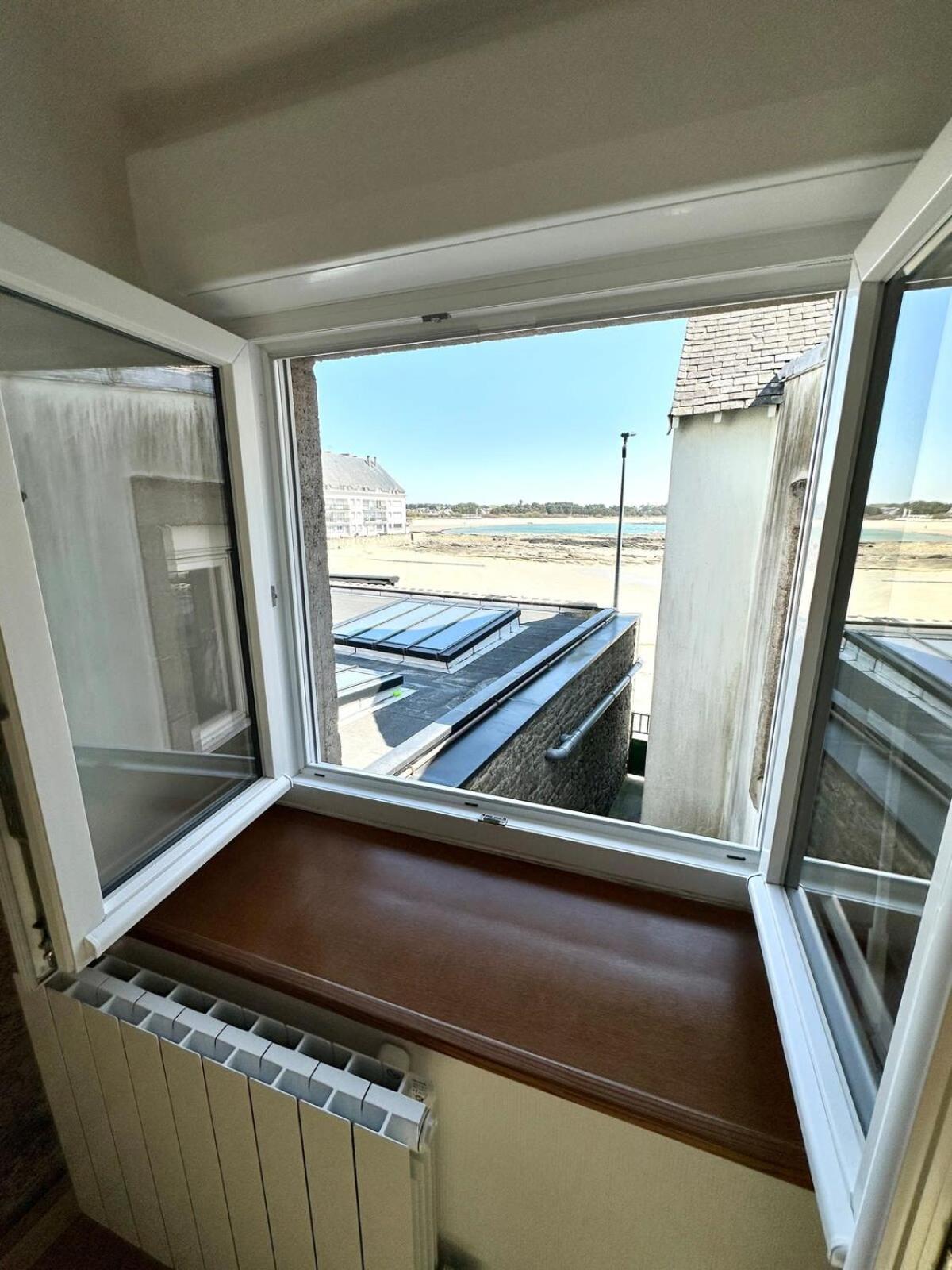 Maison De Pecheur Atypique Les Pieds Dans L'Eau Ploemeur Exterior photo
